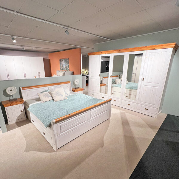 G+K Landhausschlafzimmer LN 2056