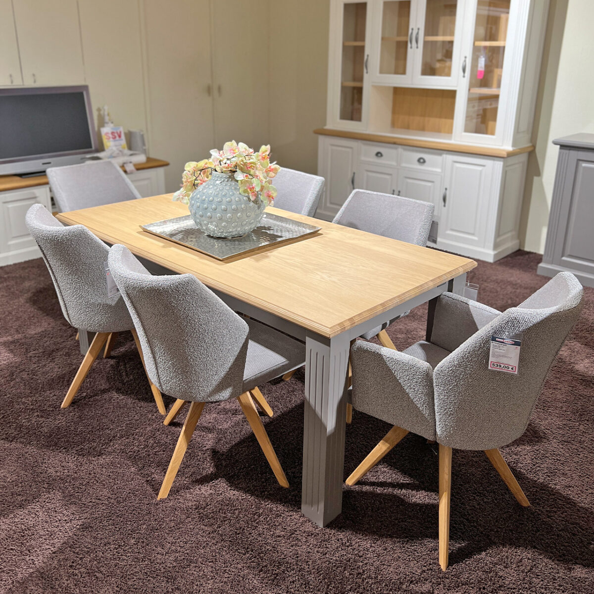 XO Interiors Esstisch Lucas – sofort verfügbar!