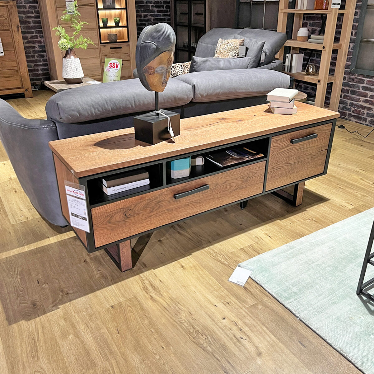 Henders & Hazel Lowboard OXFORD – sofort verfügbar!