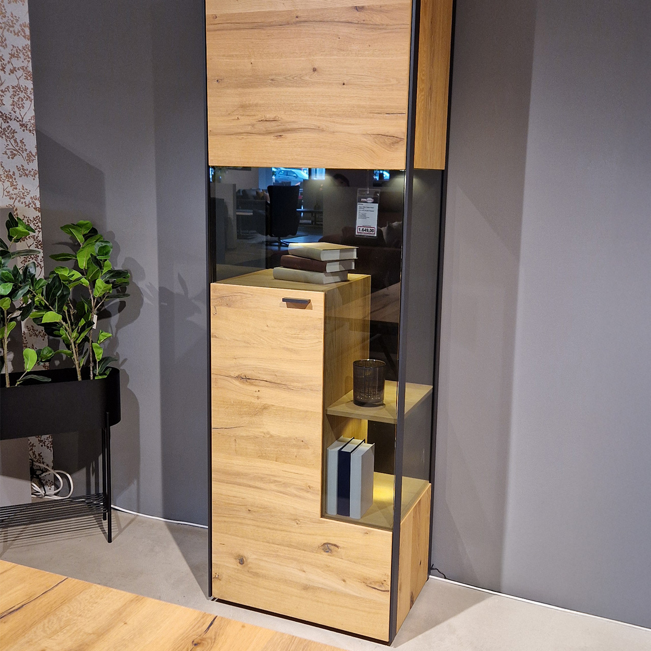 SCHÖNER WOHNEN-Kollektion ANDRA Vitrine mit Beleuchtung 3 SCHÖNER WOHNEN-Kollektion ANDRA Vitrine mit Beleuchtung