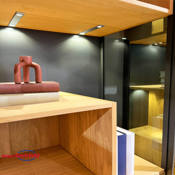 schoener-wohnen-vitrine-andra-2