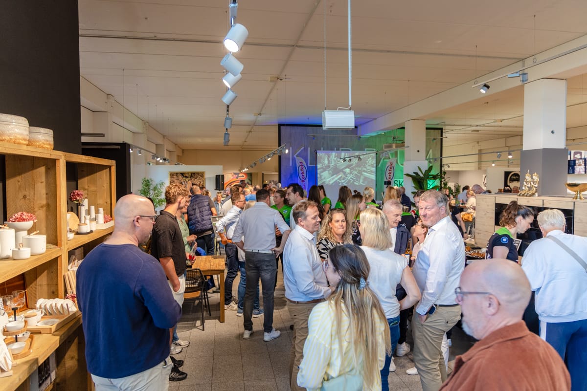 Saisoneröffnung 2025/26 bei Möbel Kerkfeld – Ein Abend voller Emotionen und Vorfreude 32 skurios Volleys Borken Saisoneröffnung 2025/26 bei Möbel Kerkfeld in Borken