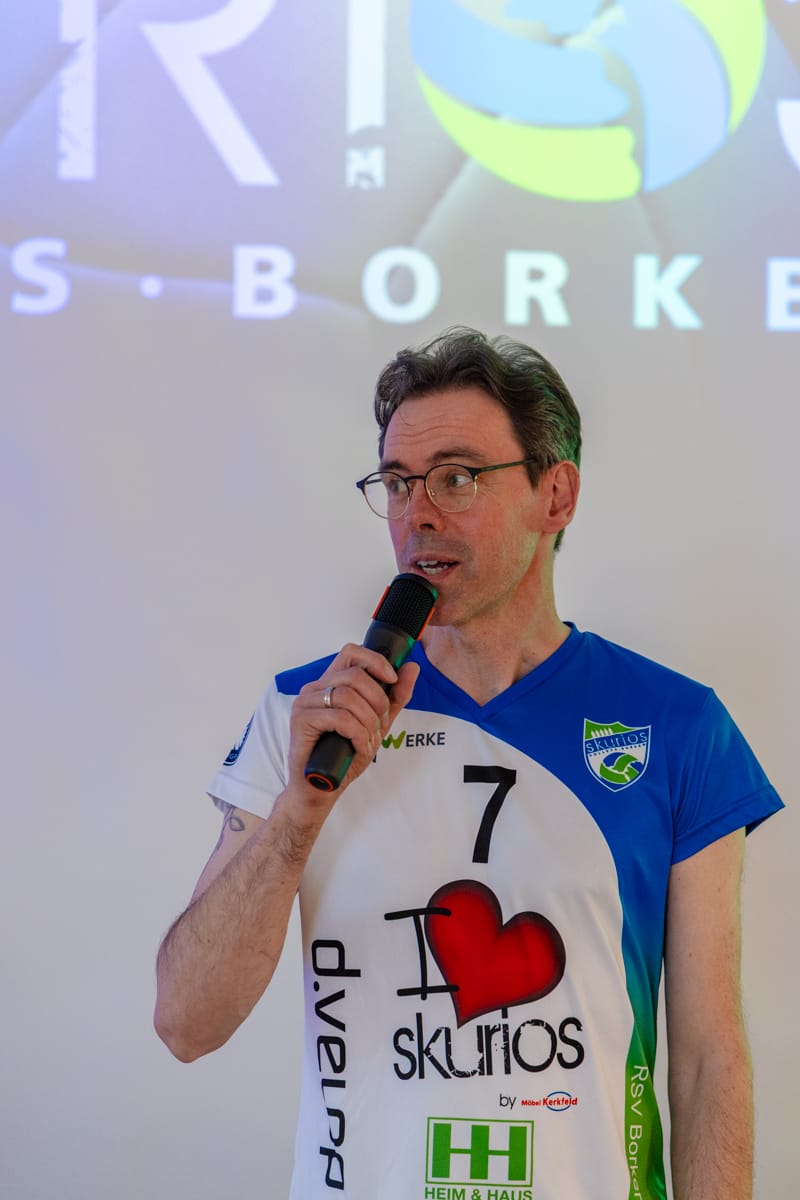 Saisoneröffnung 2025/26 bei Möbel Kerkfeld – Ein Abend voller Emotionen und Vorfreude 28 skurios Volleys Borken Saisoneröffnung 2025/26 bei Möbel Kerkfeld in Borken