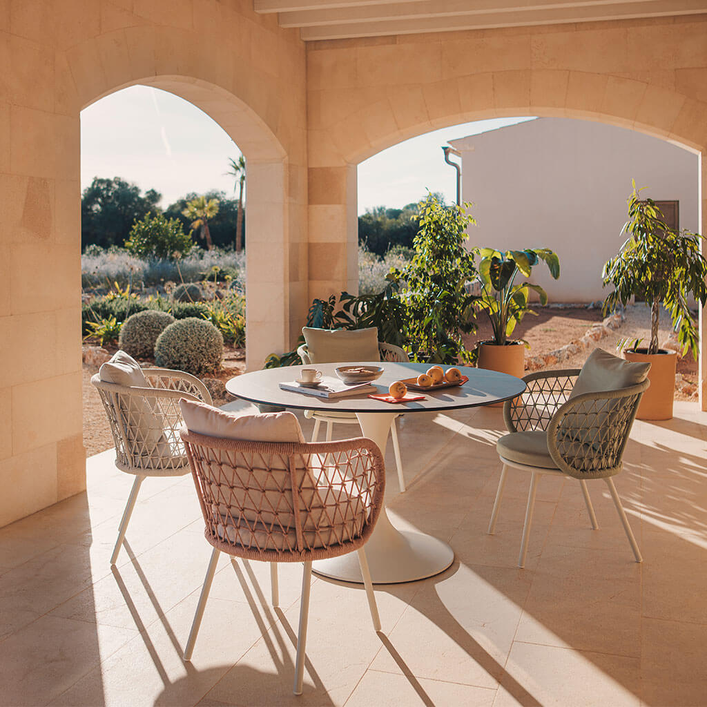 niehoff-gartentisch-aman-1