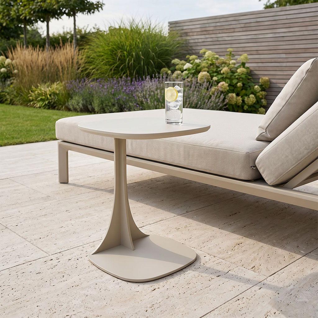 SUNS Outdoor Beistelltisch Feroli
